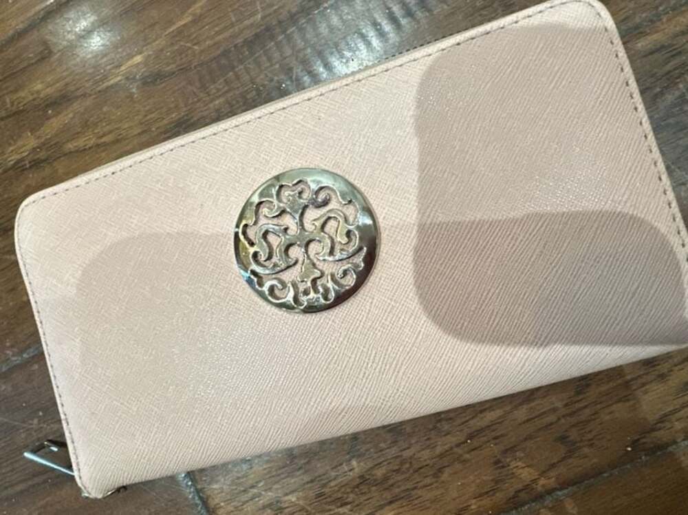 Rebecca & Rifka Pink Saffiano Faux Leather Zip Around Emblem Wallet